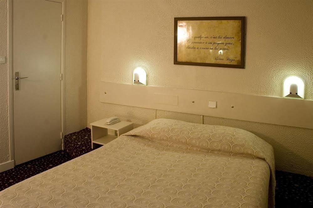 Hotel Ours Blanc - Victor Hugo Tolosa Esterno foto
