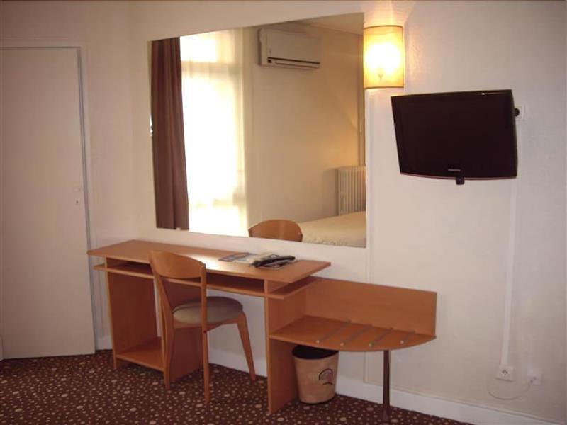 Hotel Ours Blanc - Victor Hugo Tolosa Esterno foto